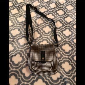 Black and white checked Cross bod bag, excel cond.